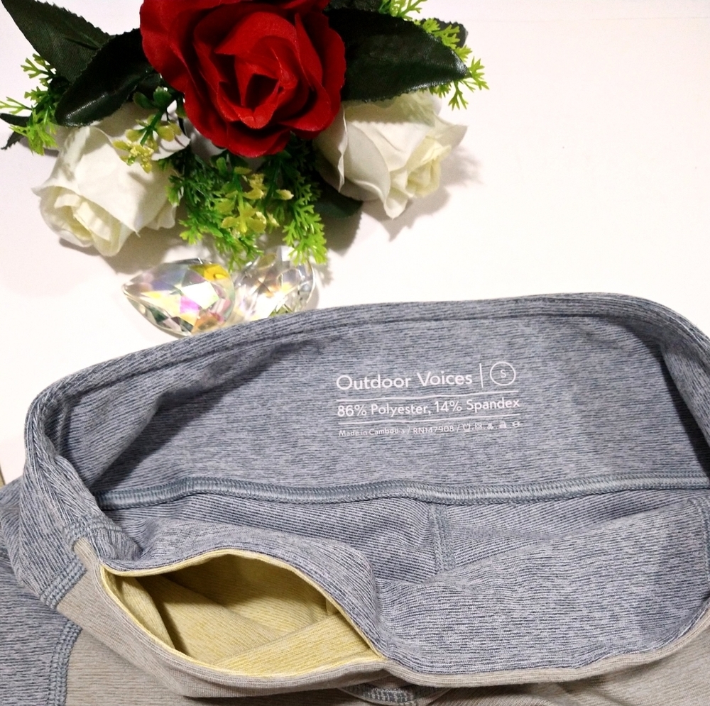 Outdoor Voices 7/8 Tri-Tone Warm Up Leggings - Picture 5 of 12